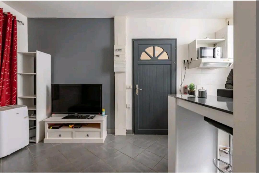 Studio Montelimar Cosy, Calme, Netflix +Wifi Apartment Екстериор снимка
